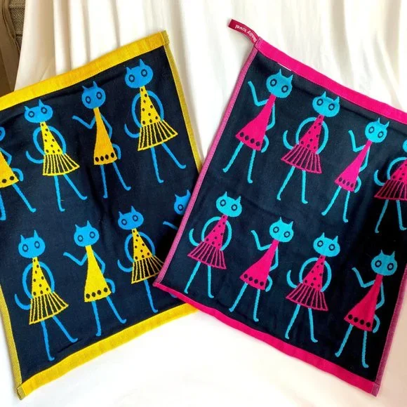 Hand Towels 100% Cotton / Kitchen Towels with Holders - Picture 2 of 4